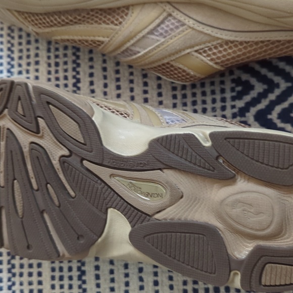 Slip on sneakers - Picture 5 of 9